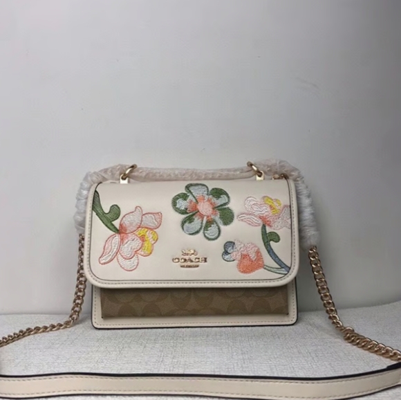 Coach Klare Crossbody In Signature Canvas With Floral Embroidery Bag